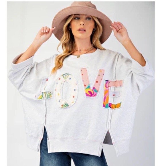 Artistic Works by Lu Tops - Artistic Works by Lu Short Sleeve Sweatshirt Small Heather Gray Patchwork Love